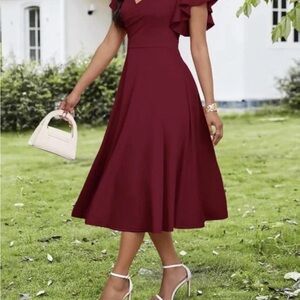 Chic Burgundy Midi Dress with Ruffled Sleeves